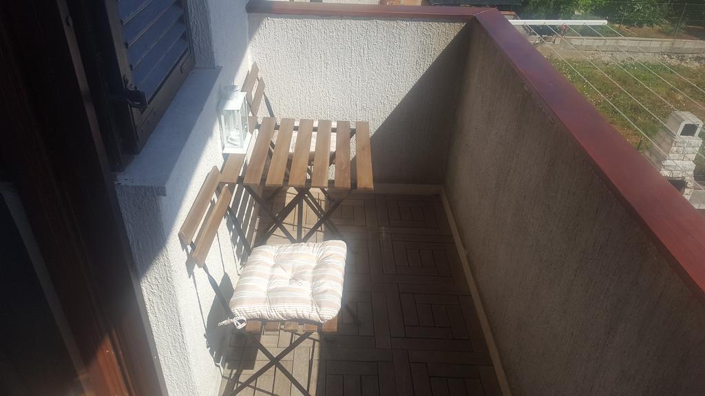 Active Apartment Pula Eksteriør billede