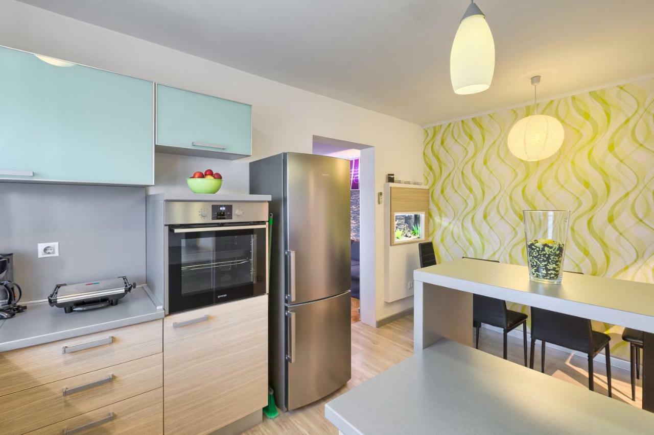 Active Apartment Pula Eksteriør billede
